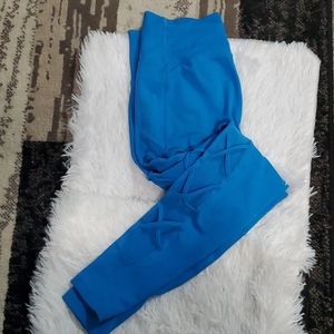 Buffbunny cross my heart leggings